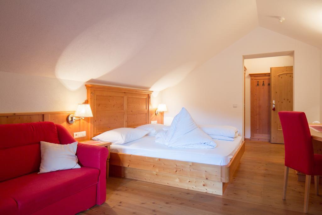 Hotel Frida Am Wald Rasùn di Sotto Habitación foto