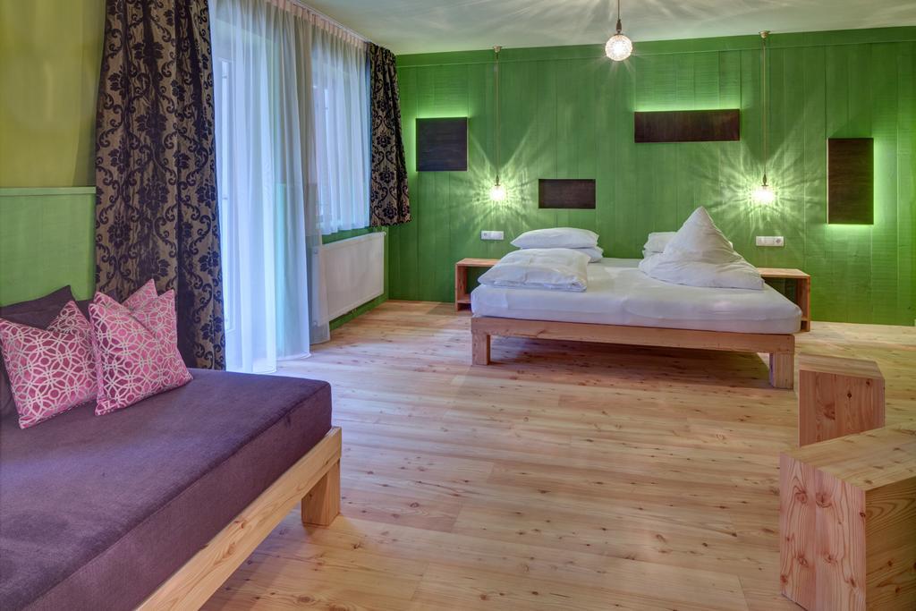 Hotel Frida Am Wald Rasùn di Sotto Habitación foto
